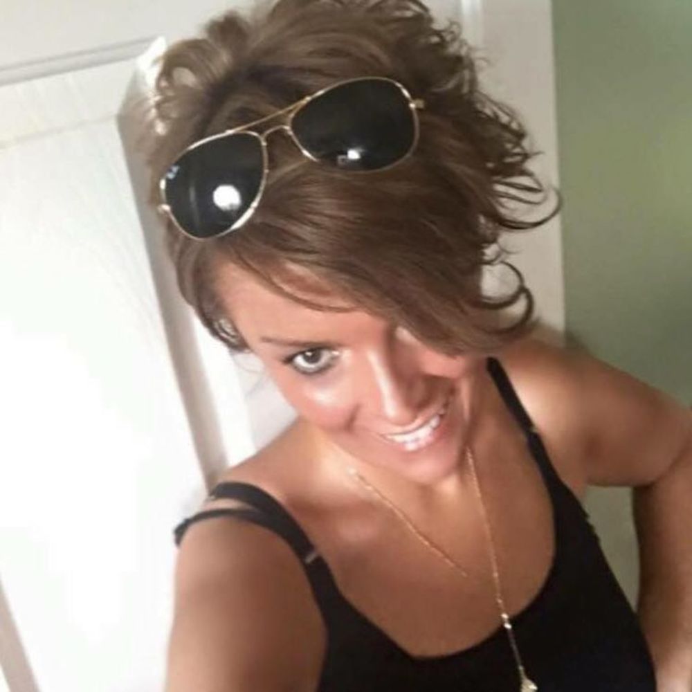 Meet your Posher, Whitney